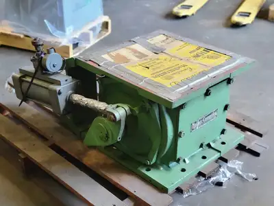 Rotary Airlock Valve P56-B1635 w/ control valve