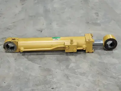 USED CATERPILLAR 180-8500