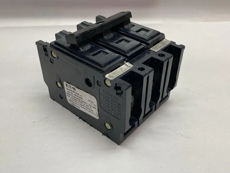 Used EATON QC3100H Miscellaneous Equipment (Electrical & Power) Ohio US | Surplus Asset Holdings #1290373