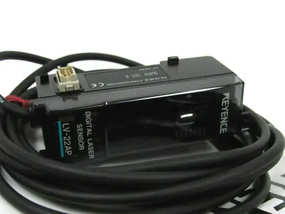 NEW KEYENCE LV-22AP LASER SENSOR LV22AP