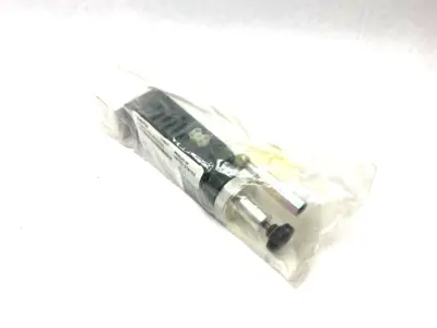 NEW NUMATICS SINGLE TYPE PRESSURE REGULATOR W/ GAUGE