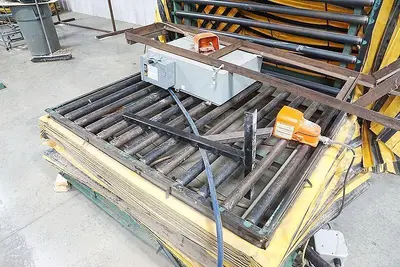 60" x 48" ROACH PNEUMATIC LIFT & TILT UPENDER / TABLE WITH ROLLER CONVEYOR : YOBRO #24710