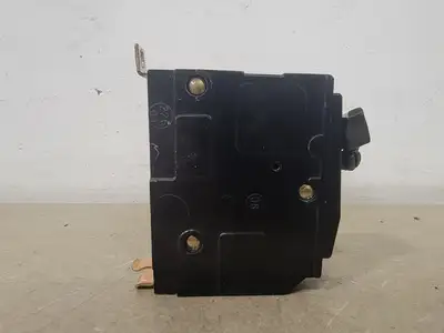 USED SQUARE D QOB130