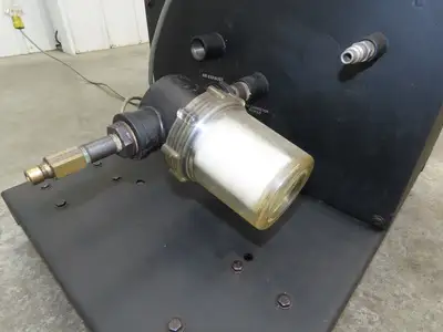 Mold-Vac MV10000 Plastic Injection Molding Vac System 24" HG 36 IN3/Sec 120V