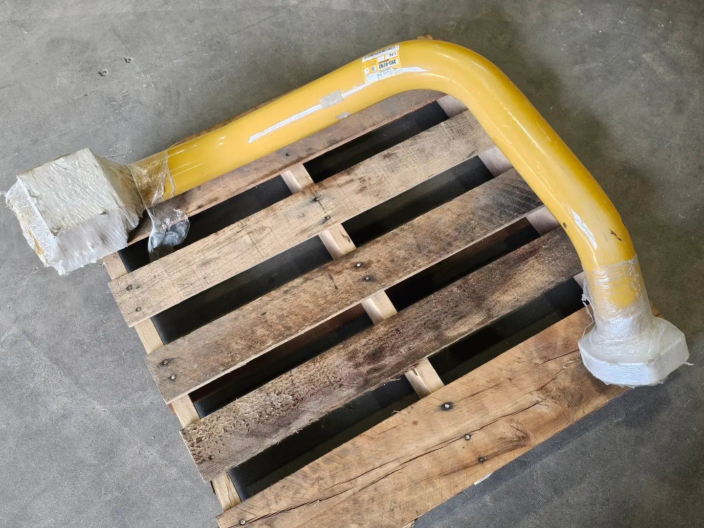 NEW CATERPILLAR 393-0792