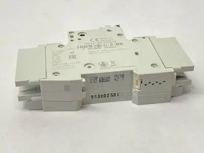 5SJ4306-7HG42 | Siemens  Miniature Circuit Breaker 3P 6A 277/480V - Used