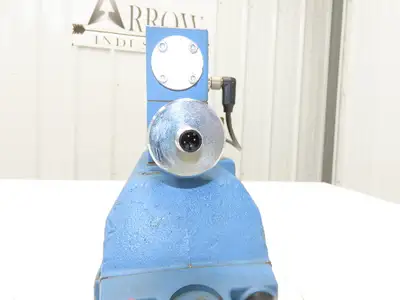 Used MOOG _UNKNOWN_ Valves/Fittings Indiana US | Arrow Industrial #1408509