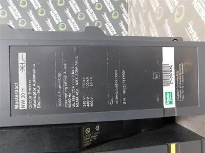 Schneider Electric WL3HHG44A9SXXXXXXA Circuit Breaker 3000A Trip LSIG Used