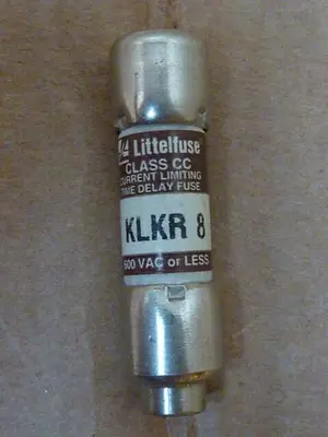 USED LITTELFUSE KLKR-8