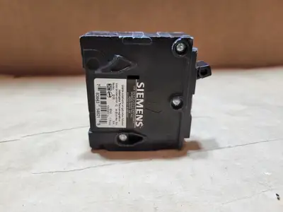 Used SIEMENS Q130 Switchgears British Columbia CA | Lenmark #835704