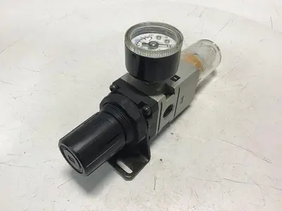 USED SMC AWM2000-02BG