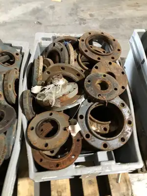 Various Sized Steel Valve Flanges 1/2″ to 8-1/2″