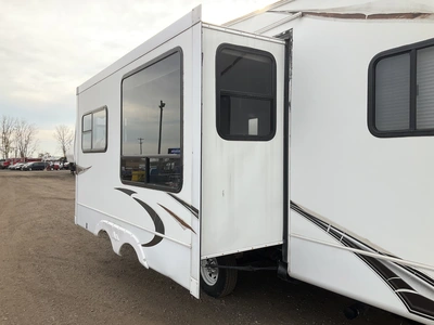 Used 2010 COUGAR 293SAB Campers, Caravans, Motorhomes Michigan US | Miedema Asset Management Group #1761301