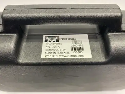 New | in-Stock Instron Biaxial and Averaging Axial Clip-On Extensometer 1" Test Equipment - Other Michigan US | Maverick Industrial Sales #1507271