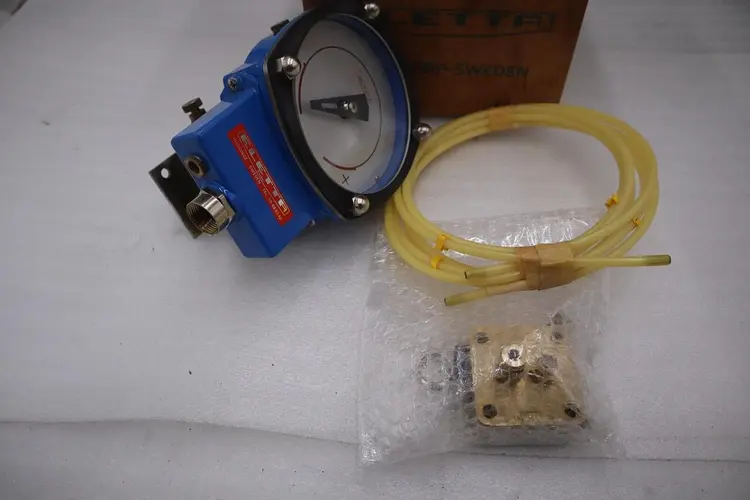 Used _UNKNOWN_ _UNKNOWN_ Flowmeters Pennsylvania US | Global Equipment International, LLC #1434807