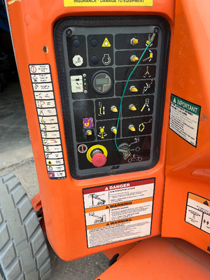 USED 2017 JLG E450AJ
