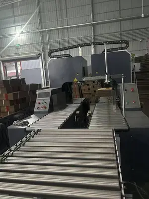 Matchbox Squaring Strapper with PE material