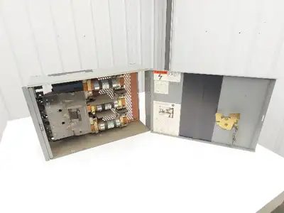 Westinghouse FDP325R Safety Disconnect Switch 400A 240VAC 100Hp 3Ph Fused