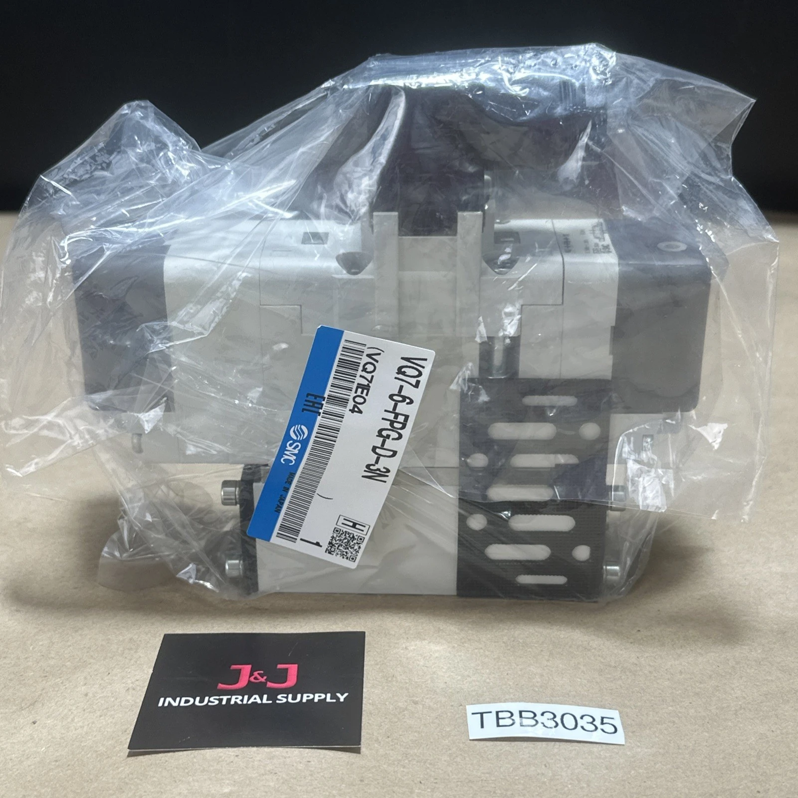NEW SMC VQ7-6-FPG-D-3N
