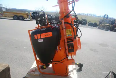 New | in-Stock 2027 JACTO J400 3-pt Mounted Sprayers Pennsylvania US | Zimmerman Farm Service #1410095