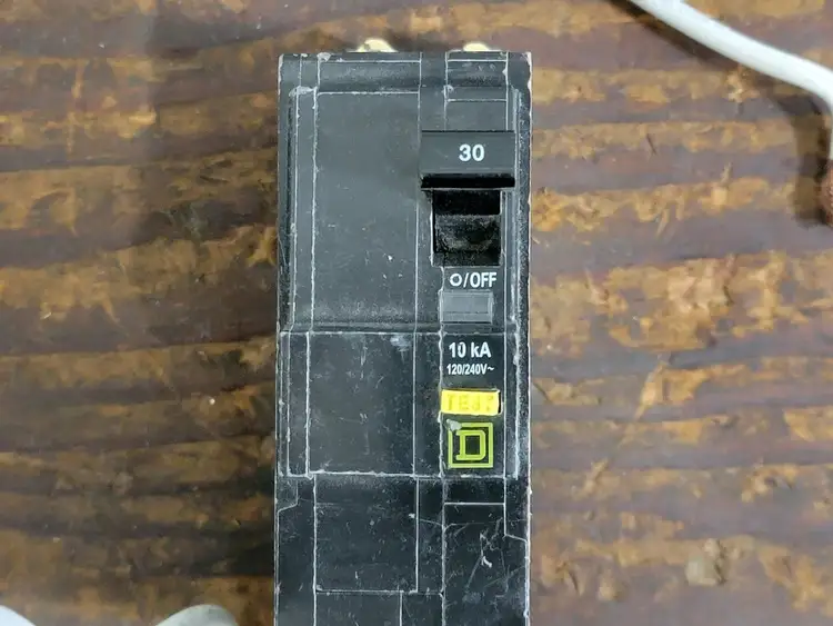 New | in-Stock SQUARE D QOB230GFI Switchgears British Columbia CA | Lenmark #242020