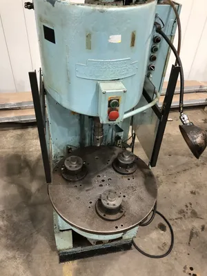USED DENISON MULTIPRESS DENISON MULTIPRESS FG8C09C37A46A57S06 PRESS