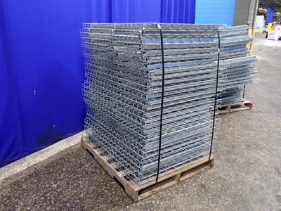 45.25x36.75 Wire Decking