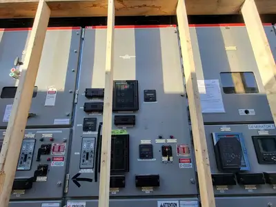 5 kV E-House Genset Control Room PDC w/ 9 x 1200 amp Breaker