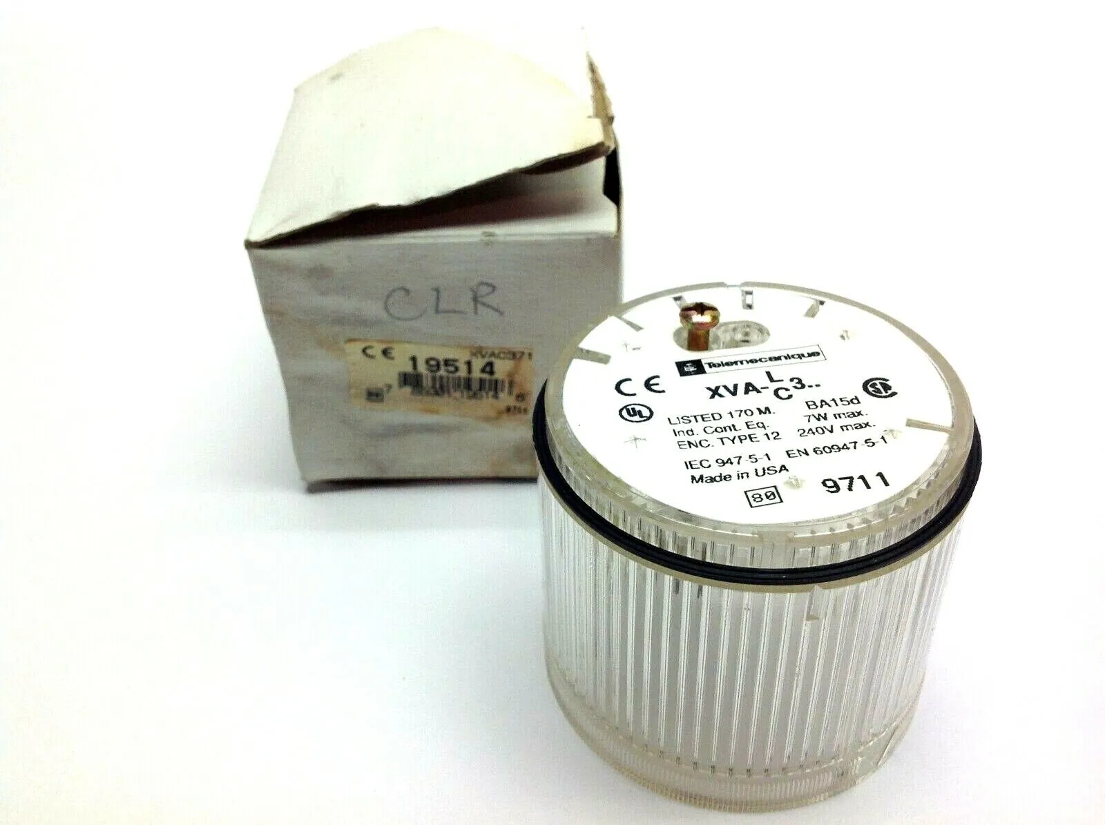 USED TELEMECANIQUE XVAC371