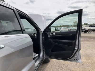 USED 2017 JEEP GRAND CHEROKEE