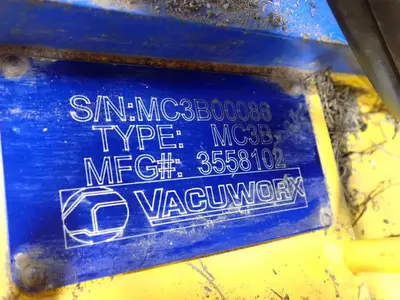 USED VACUWORX / PIPING & EQUIPMENT CO, INC. MC3B