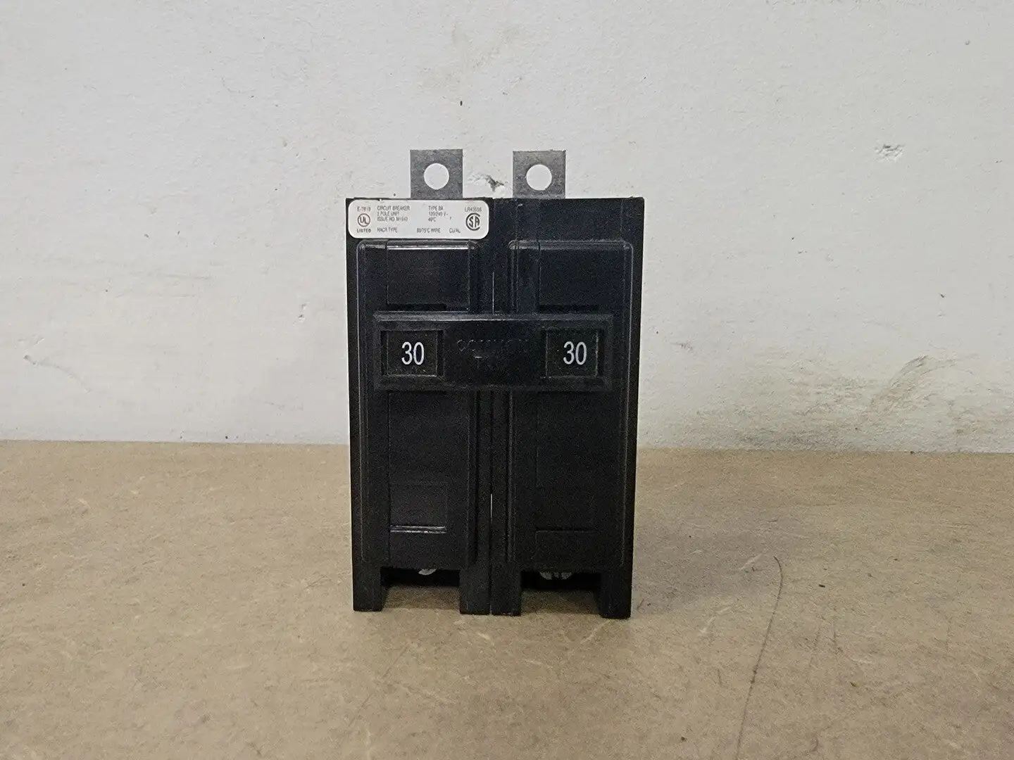 USED CUTLER-HAMMER BA230