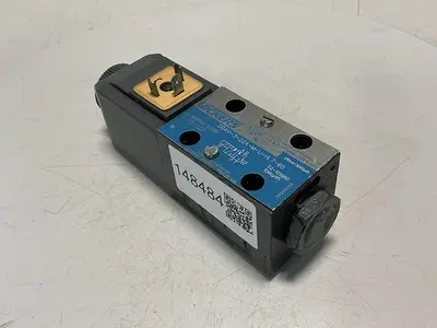 USED VICKERS DG4V-3-22A-M-U-HL7-60