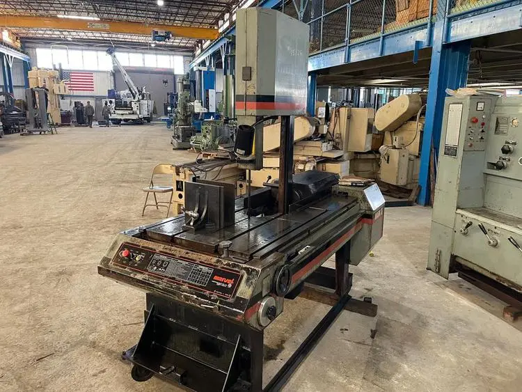 MARVEL Vertical Bandsaw