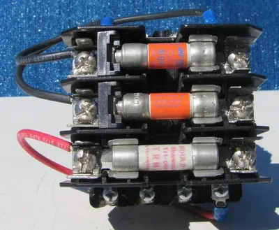 Square D .05 KVA Control Transformer 208V Primary 120V Secondary 50 VA
