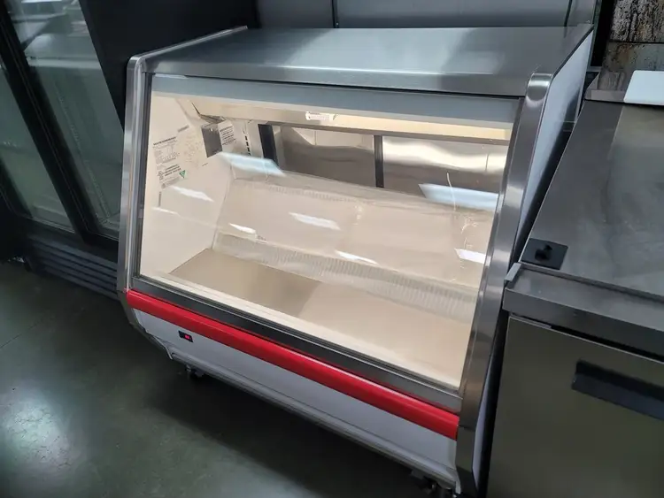 New | in-Stock Hussmann Unused Hussmann NAV-4 - High Volume Service Deli Case Curved Glass Merchandiser Display Refrigerators Illinois US | Falcon Restaurant Supply #1373661