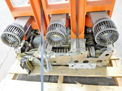 Used GE VB 13.8-1000-3 Circuit Breakers Ohio US | Equipment Recovery Corp. #1330906