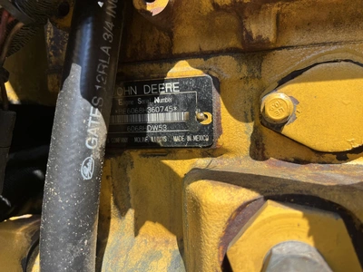 USED 2004 JOHN DEERE 670C SERIES 2