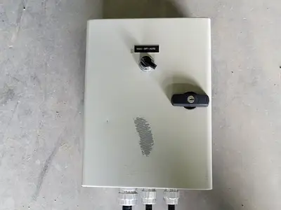 USED LEGRAND BE-325
