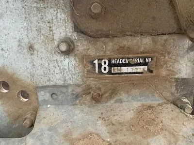 USED 1976 GLEANER MODEL L