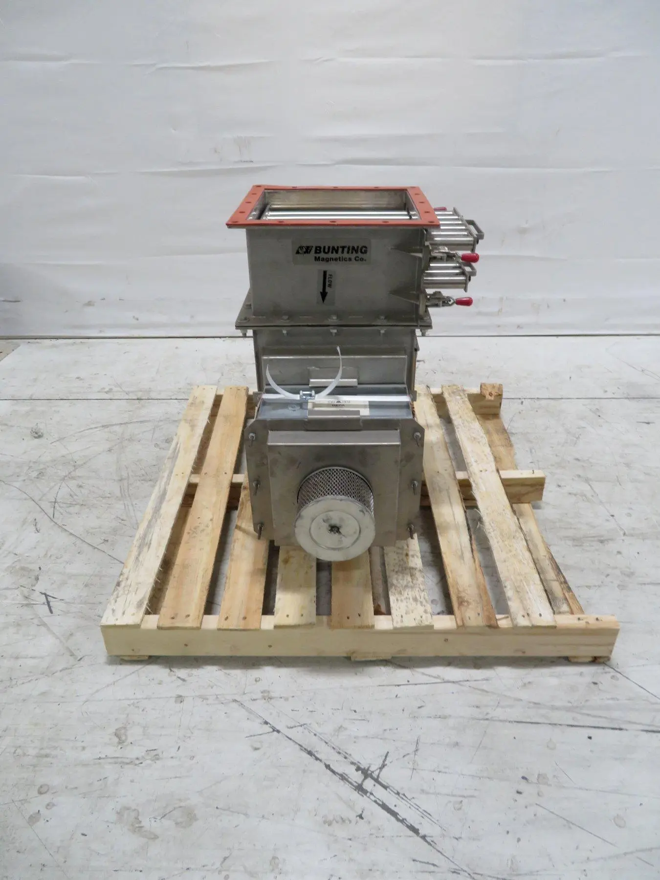 Resin Distribution Box Equipped with Bunting Magnet, Multi Port Take Offs