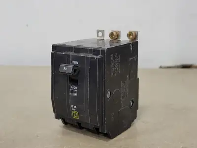 USED SQUARE D QOB360