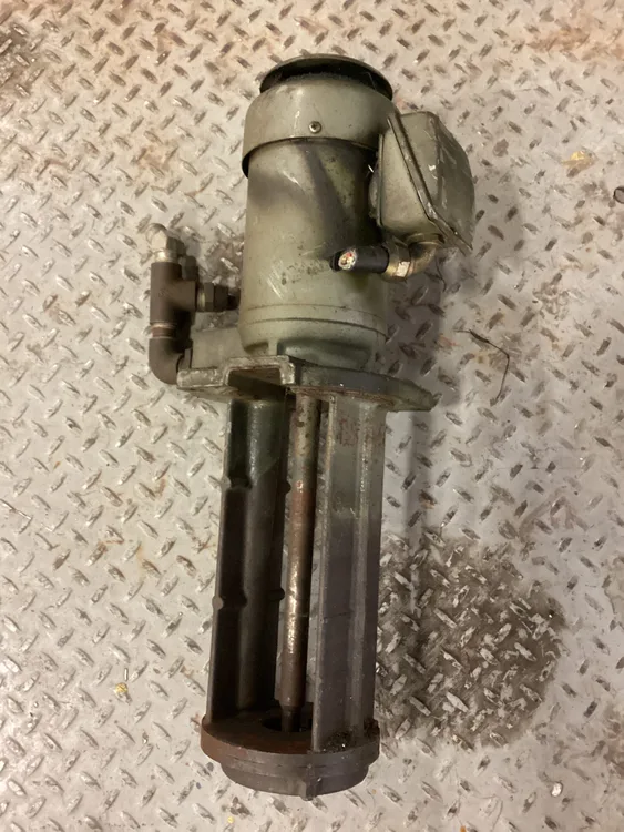 Used _UNKNOWN_ _UNKNOWN_ Submersible Pumps Pennsylvania US | Moses B Glick #991540