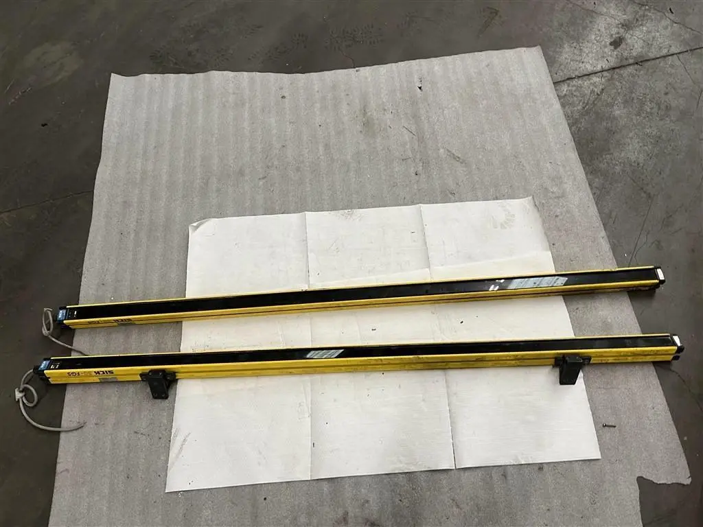USED SICK FGSS1650-21 + FGSE1650-21