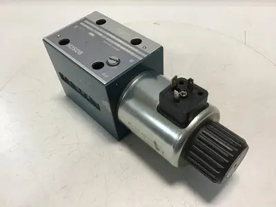 USED BOSCH 0 810 001 986