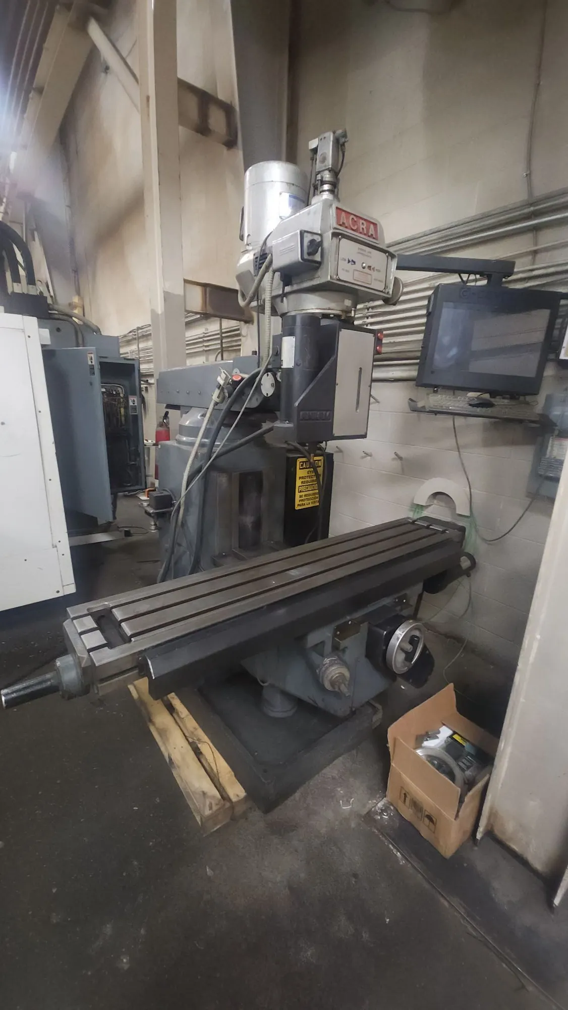 USED ACRA PLUS MILLS