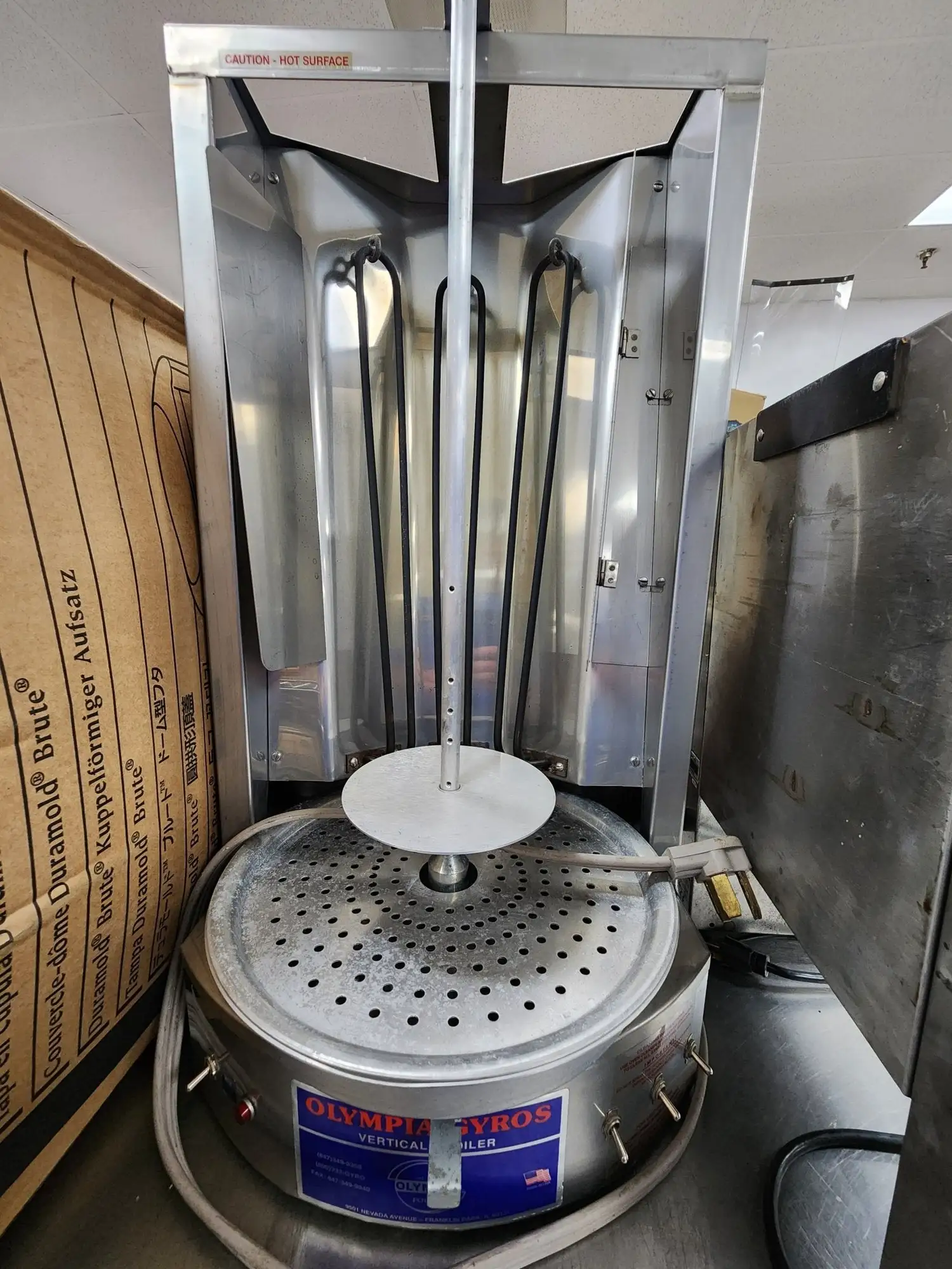 New | in-Stock XL Manufacturing Used Autogyros 4LE 65 lb. Electric Vertical Gyro Broiler - 208V Broilers Illinois US | Falcon Restaurant Supply #1376567