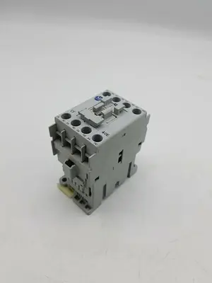 USED ALLEN BRADLEY 700-CF400*