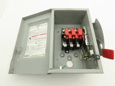 Siemens GNF322 Safety Switch Disconnect Non Fusible 60A 240VAC 250VDC HP Rated