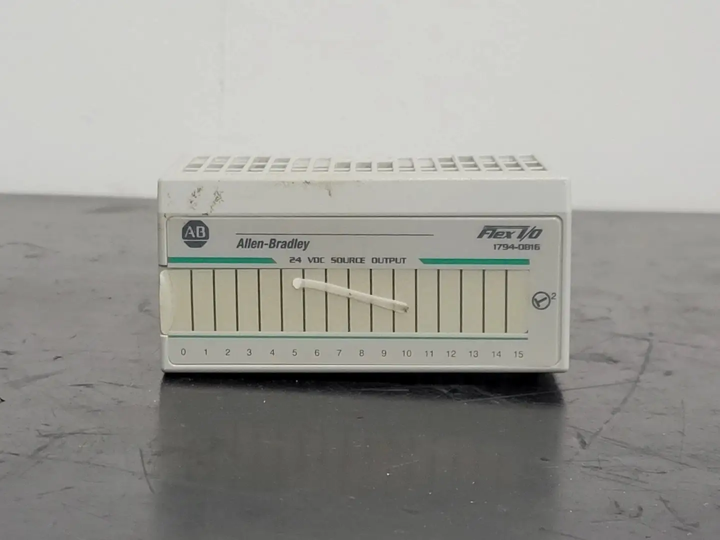 USED ALLEN-BRADLEY 1794-0B16